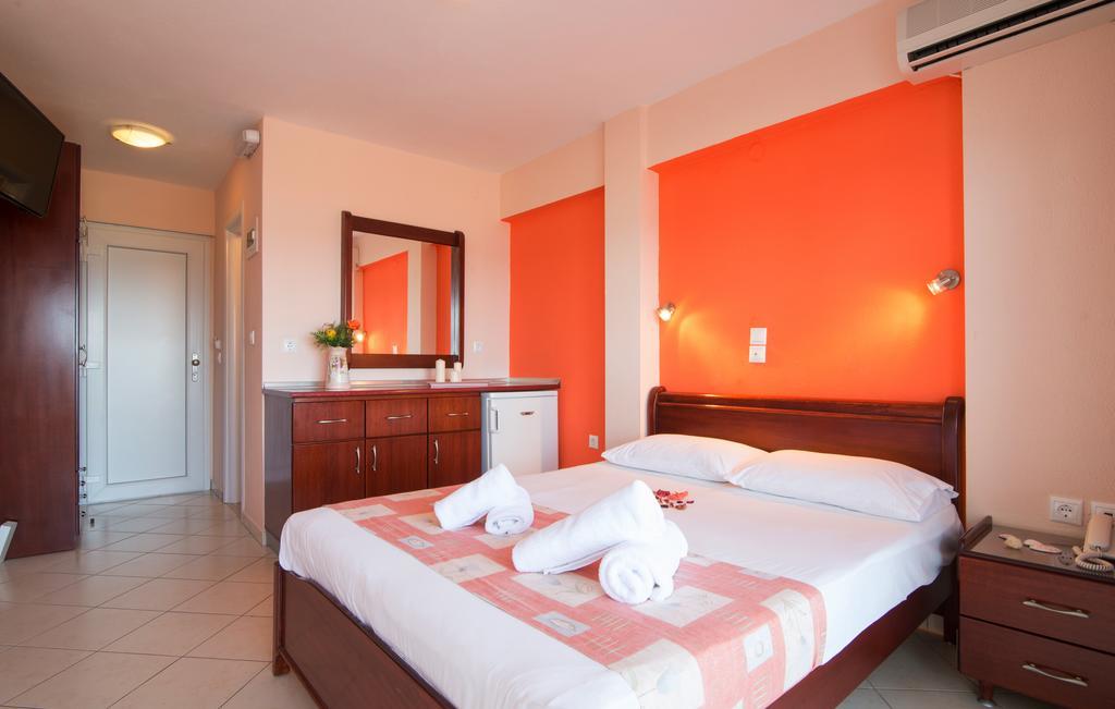 Sunrise Hotel Sarti Exterior photo